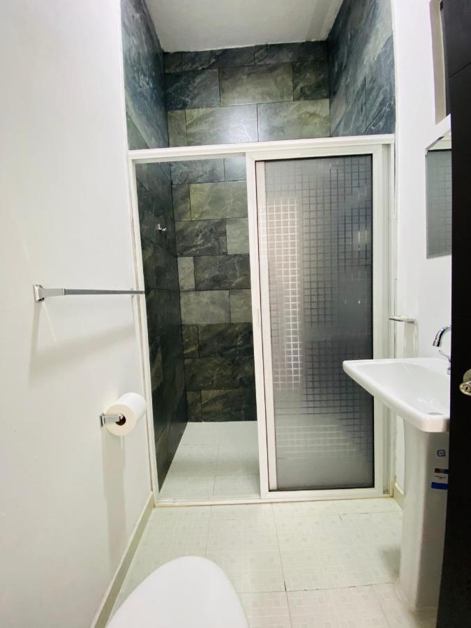 Hotel Villa Pralaya جيوتيبيك المظهر الخارجي الصورة
