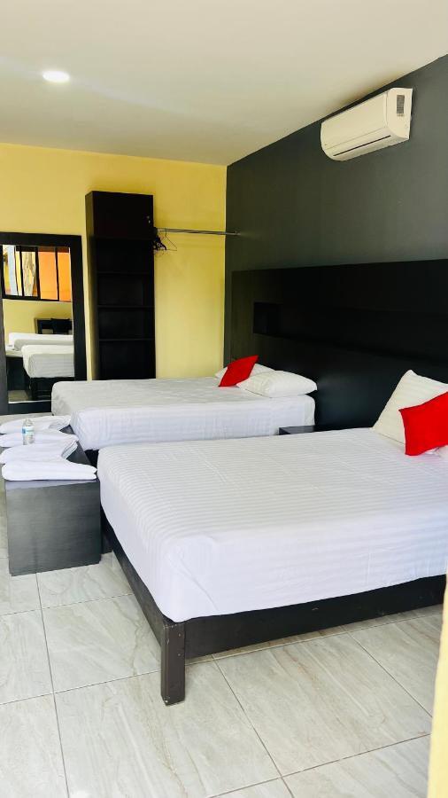 Hotel Villa Pralaya جيوتيبيك المظهر الخارجي الصورة