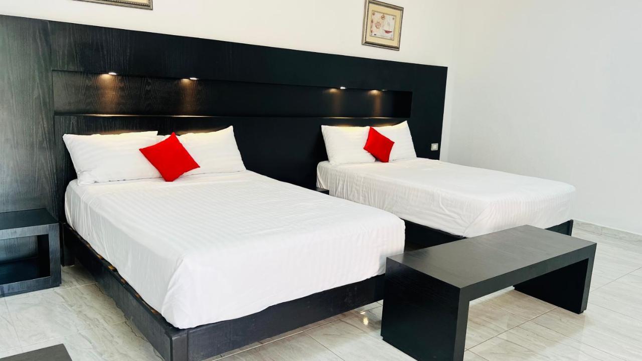 Hotel Villa Pralaya جيوتيبيك المظهر الخارجي الصورة