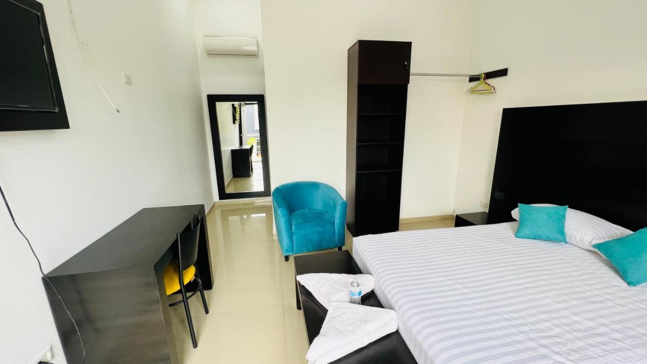 Hotel Villa Pralaya جيوتيبيك المظهر الخارجي الصورة