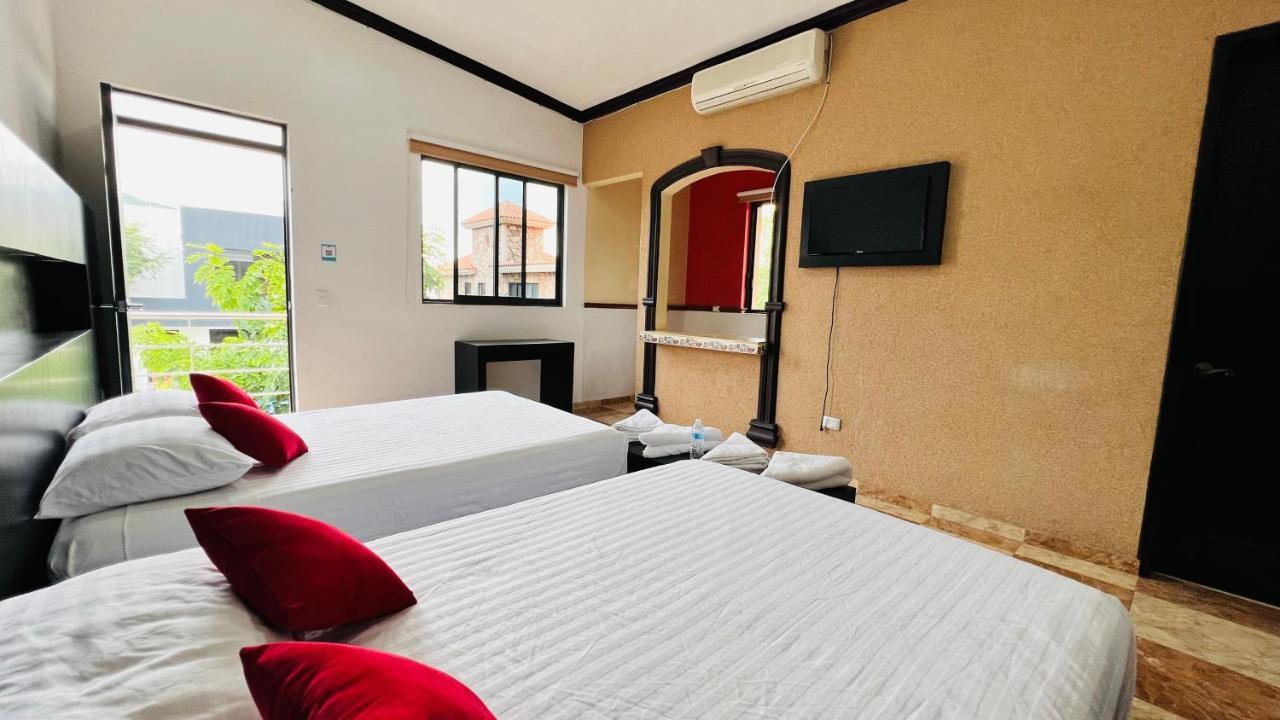 Hotel Villa Pralaya جيوتيبيك المظهر الخارجي الصورة