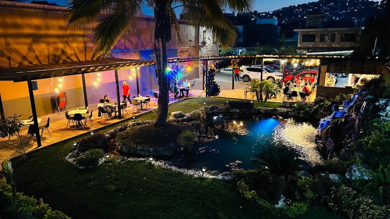 Hotel Villa Pralaya جيوتيبيك المظهر الخارجي الصورة