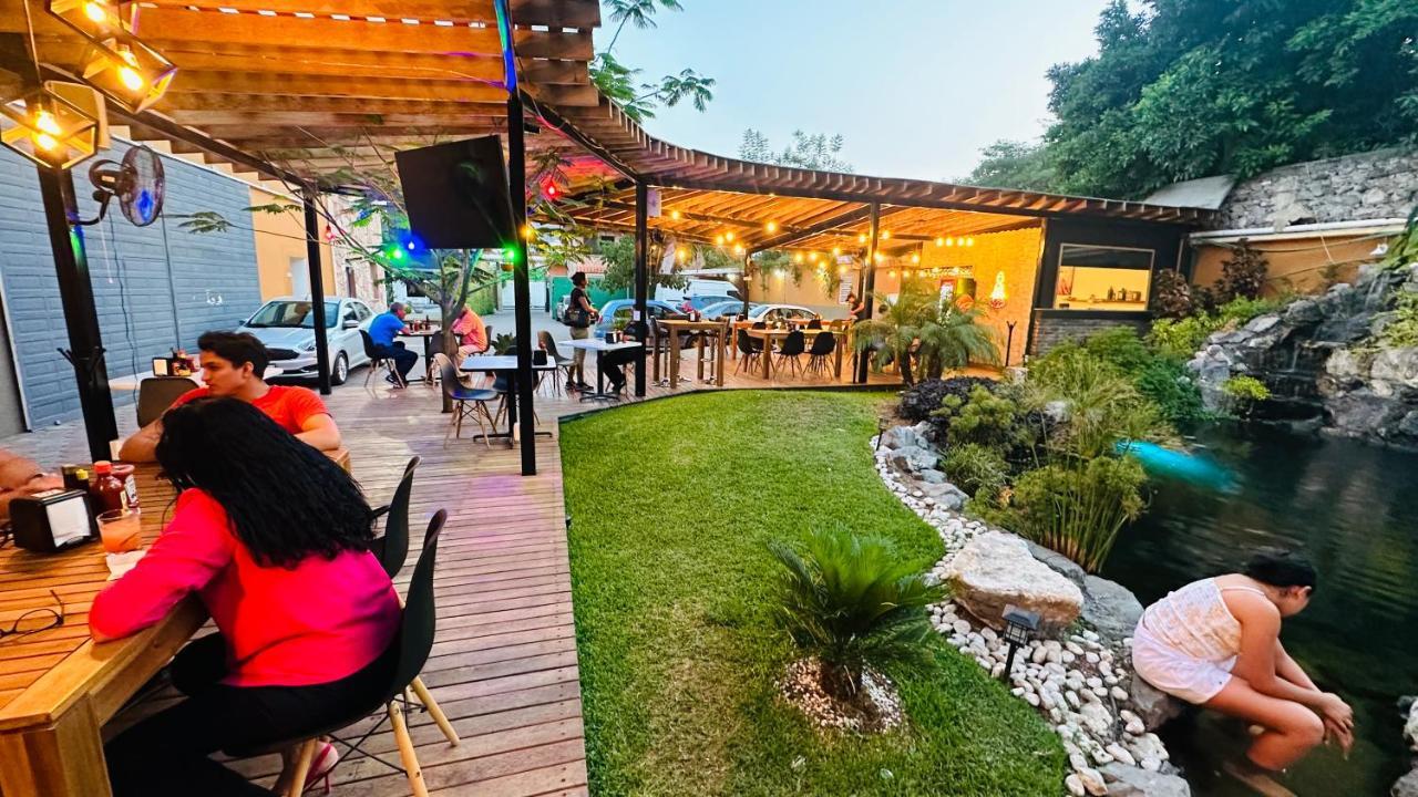 Hotel Villa Pralaya جيوتيبيك المظهر الخارجي الصورة